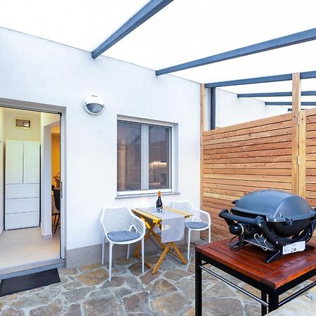 איזולה Isolana Apartment מראה חיצוני תמונה